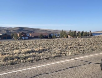 410 E South Anglers Loop, Panguitch, UT 84759