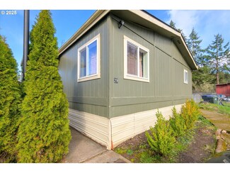 2145 31st St Unit 29, Springfield, OR 97477