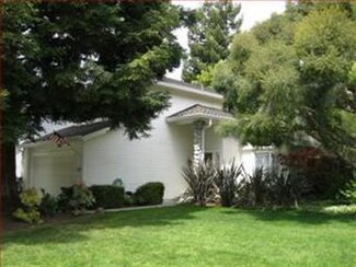217 Yarborough Ln, Redwood City, CA 94061