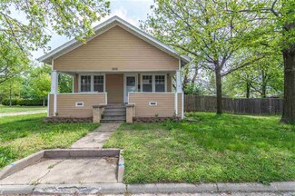 1515 N Oak St, Abilene, KS 67410