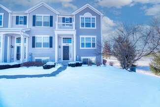 1268 Alta Vista Dr, Pingree Grove, IL 60140