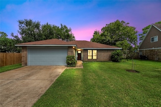 2706 Indian Trail Dr, Missouri City, UT 77489