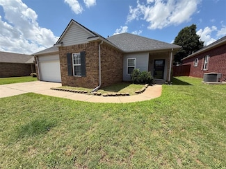 5913 SE 67th St, Oklahoma City, OK 73135
