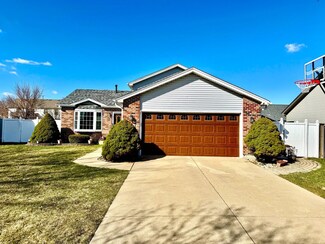 5213 Lindenwood Cir, Plainfield, IL 60586