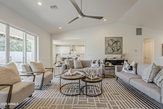 3834 E Clarendon Ave, Phoenix, AZ 85018