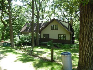10413 Alden Rd, Harvard, IL 60033