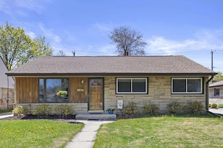 4415 S 5th St, Milwaukee, WI 53207