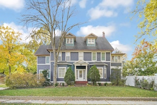 2163 Chestnut Rd, Homewood, IL 60430