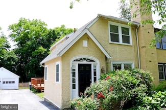 434 Saint Davids Ave, Wayne, PA 19087