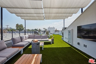 1337 N Fuller Ave, Los Angeles, CA 90046