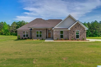 65 Crest Loop Rd, Clanton, AL 35045