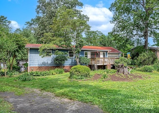 603 S Orchard Rd, Flat Rock, NC 28731
