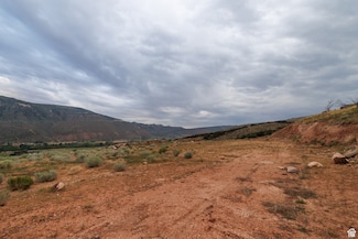 7528 W Red Cloud Loop Rd N, Vernal, UT 84078