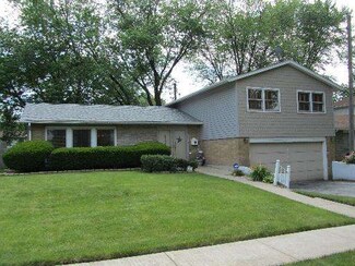 2805 Cherrywood Place, Hazel Crest, IL 60429