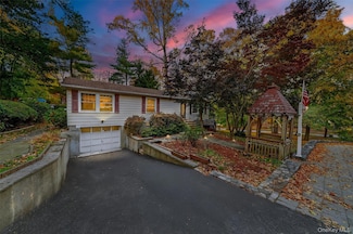 114 Laurel Hill Rd, Croton On Hudson, NY 10520