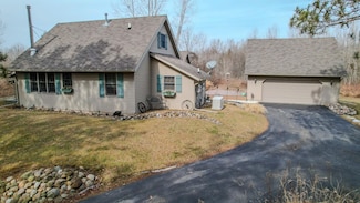 1570 Andover Way, Gladwin, MI 48624