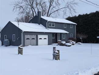 1001 Birch Ln, Sylvan Beach, NY 13157