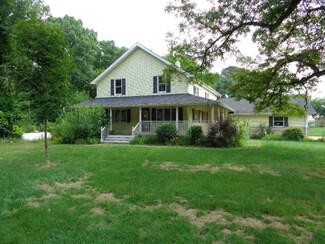 4194 E 22nd Rd, Sheridan, IL 60551