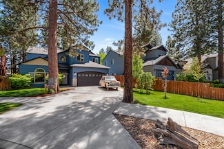 19773 Astro Place, Bend, OR 97702