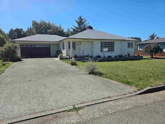 475 Esta Ave, Crescent City, CA 95531