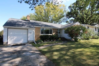135 Dempsey Rd, Madison, WI 53714