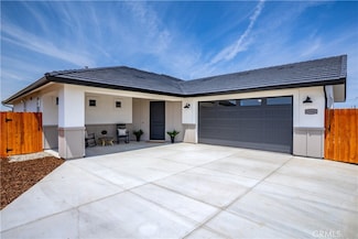 13165 N Bluffs Ct, San Miguel, CA 93451