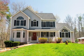 63 Lake Rd, Brentwood, NH 03833