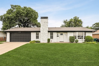 348 Thompson St, Fort Worth, TX 76134
