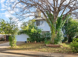 3881 Pegasus St, Redding, CA 96002