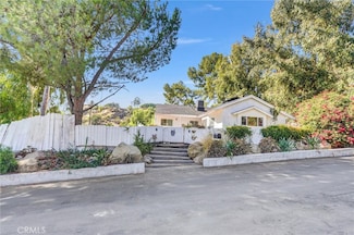 107 Ventura Way, Chatsworth, CA 91311