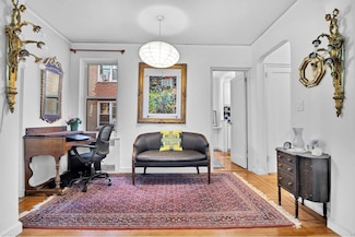 30 Bogardus Place Unit 2B, New York, NY 10040