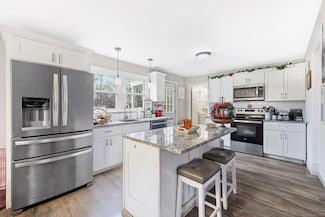 16 Brainard Rd, Enfield, CT 06082