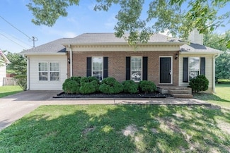 106 Creekside Ct, Hendersonville, TN 37075