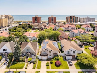 230 W Beech St, Long Beach, NY 11561