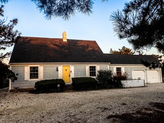 1522 Ocean Ave, Mantoloking, NJ 08738