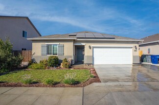 6682 E Castle Ave, Fresno, CA 93727
