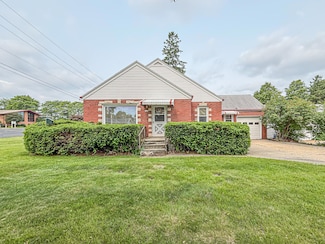 3145 S 107th St, Milwaukee, WI 53227