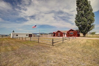 904 4th St E, Polson, MT 59860