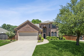 102 Pinion Dr, Euless, TX 76039