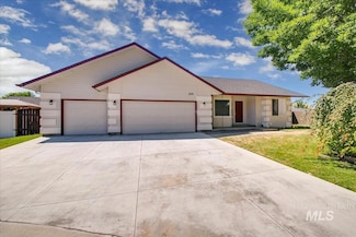 2119 W Roberts Ave, Nampa, ID 83651