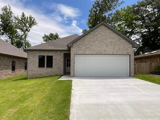 1019 N Jeff Davis Ave, Jacksonville, AR 72076