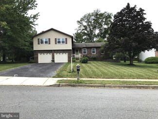 108 Mesa Dr, Reading, PA 19608