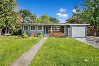324 W Dewey Ave, Nampa, ID 83686