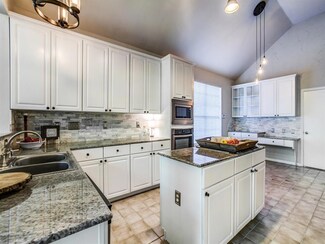 2704 Summerwood Ct, McKinney, TX 75070