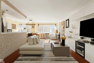 1175 York Ave Unit 15H, New York, NY 10065