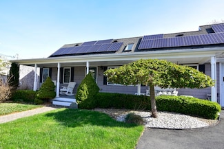 62 Reposa Square, Portsmouth, RI 02871