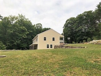 131 Bow St, Northwood, NH 03261