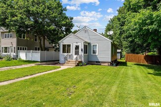 509 E Main St, Aledo, IL 61231