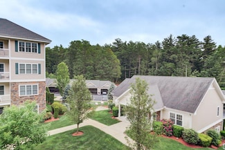 10 Braemoor Woods Rd Unit 308, Salem, NH 03079