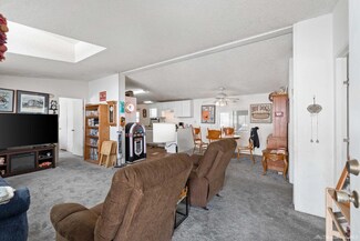 14556 E Tehachapi Blvd Unit 34, Tehachapi, CA 93561